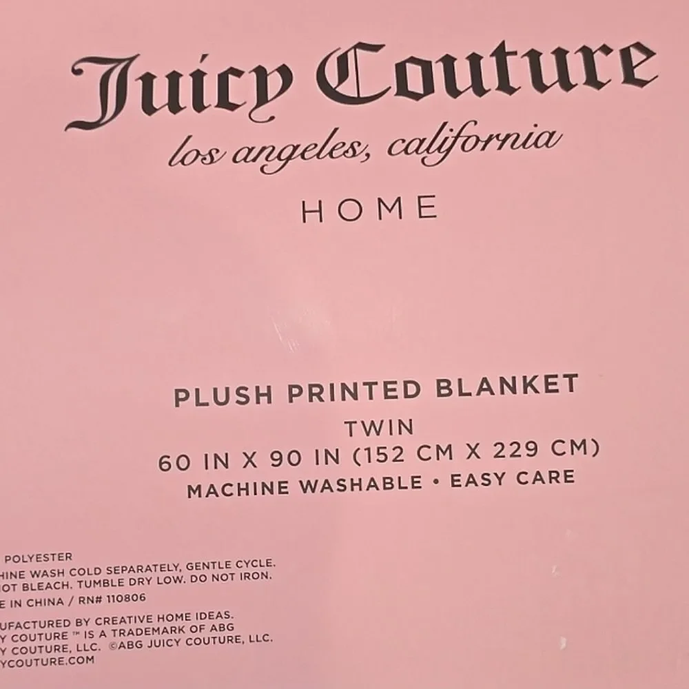 Juicy Couture Home JC Heart Logo Plush‎ Printed Twin Throw Blanket